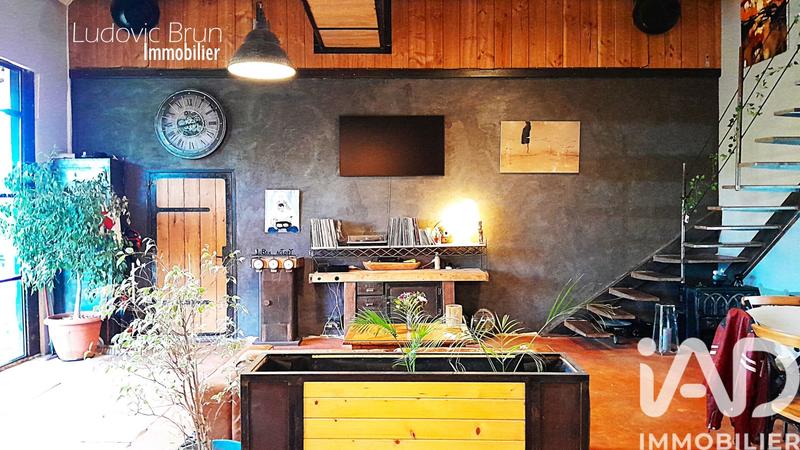 Maison de campagne - 205 m² - 9 pièces