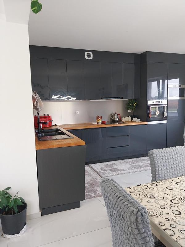 Maison - 220 m² - 10 pièces