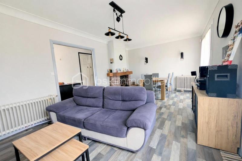 Maison traditionnelle - 97 m² - 4 pièces