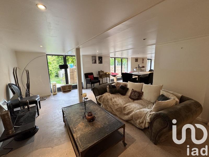 Loft - 180 m² - 4 pièces