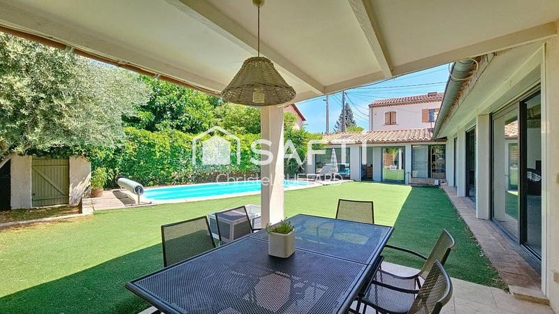 Maison - 110 m² - 5 pièces