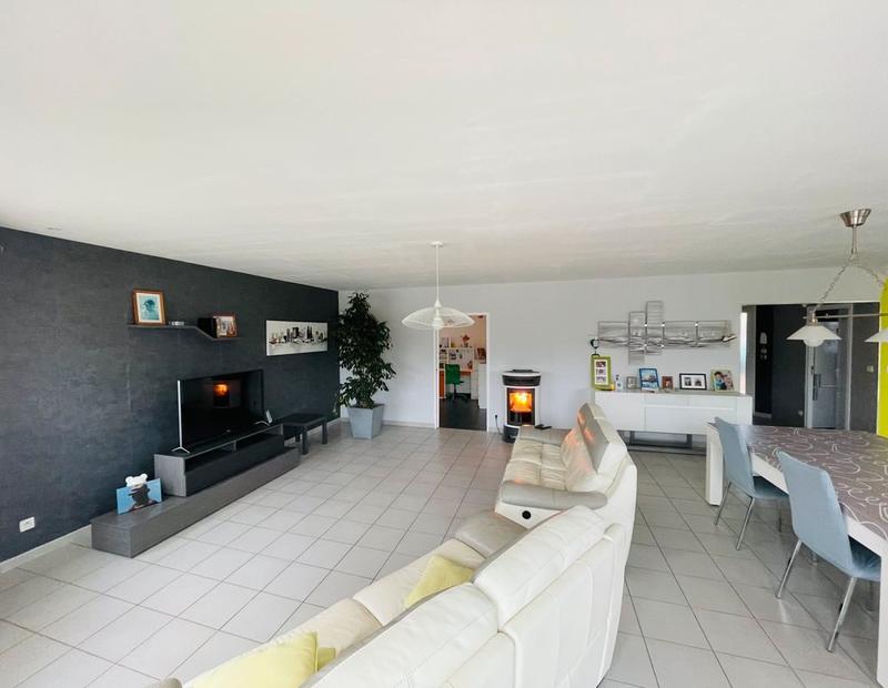 Maison - 270 m² - 7 pièces