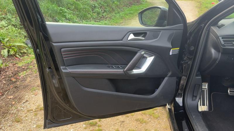 Peugeot 308 II 1.5 BlueHDi 130 Eat8 Gt Line