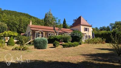 Maison - 190 m² - 6 pièces