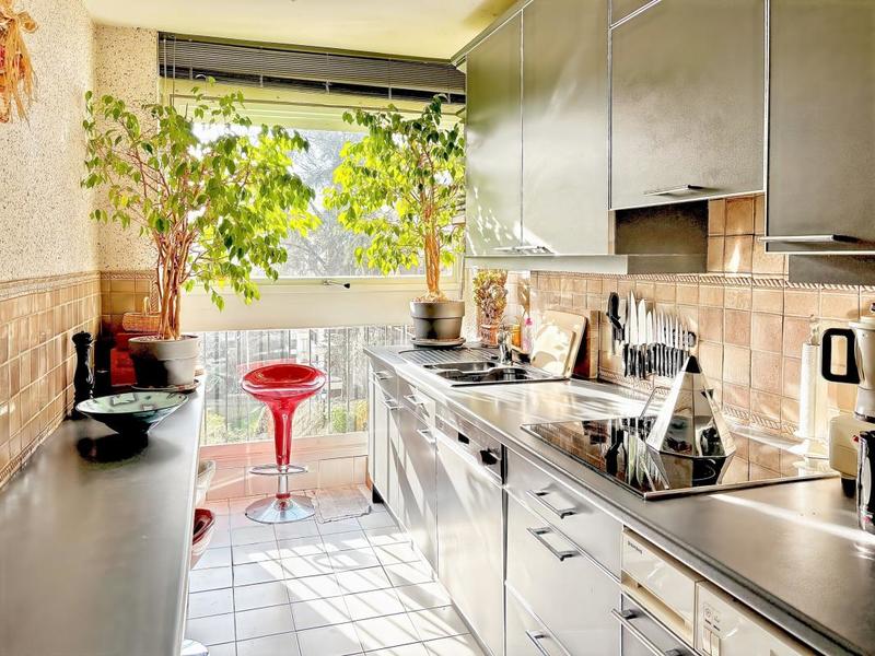 Appartement - 94 m² - 4 pièces