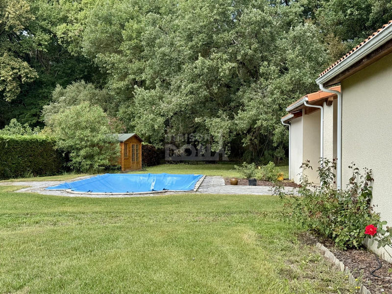 Maison - 186 m² - 7 pièces