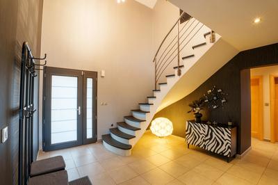 Maison - 280 m² - 10 pièces