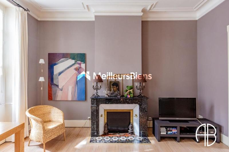 Maison bourgeoise - 208 m² - 6 pièces