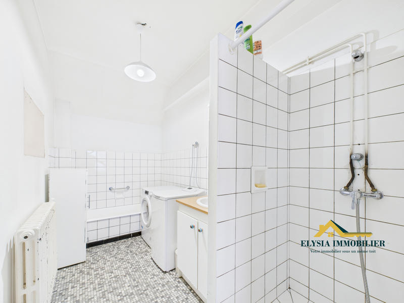 Appartement - 100 m² - 4 pièces