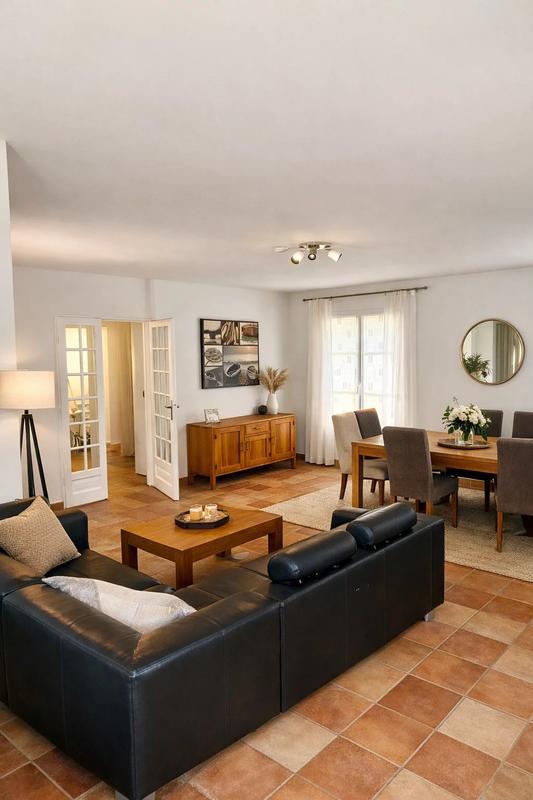 Maison - 120 m² - 5 pièces