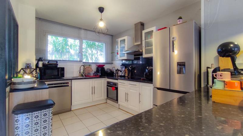 Maison - 86 m² - 4 pièces