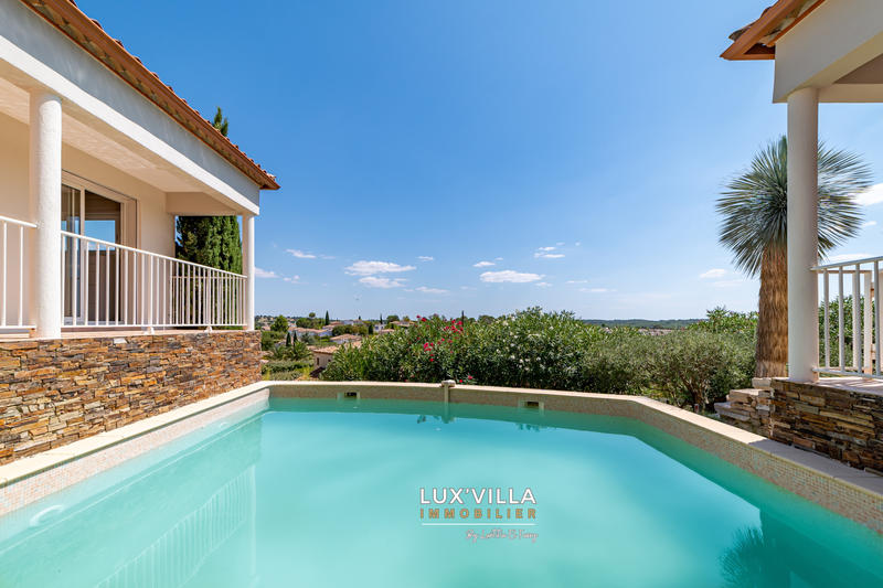Villa - 180 m² - 7 pièces