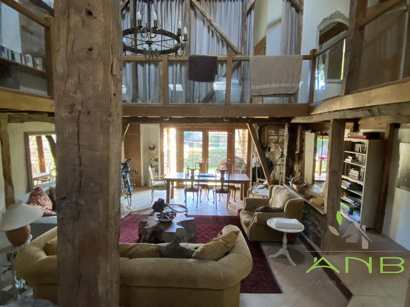 Maison - 180 m² - 6 pièces