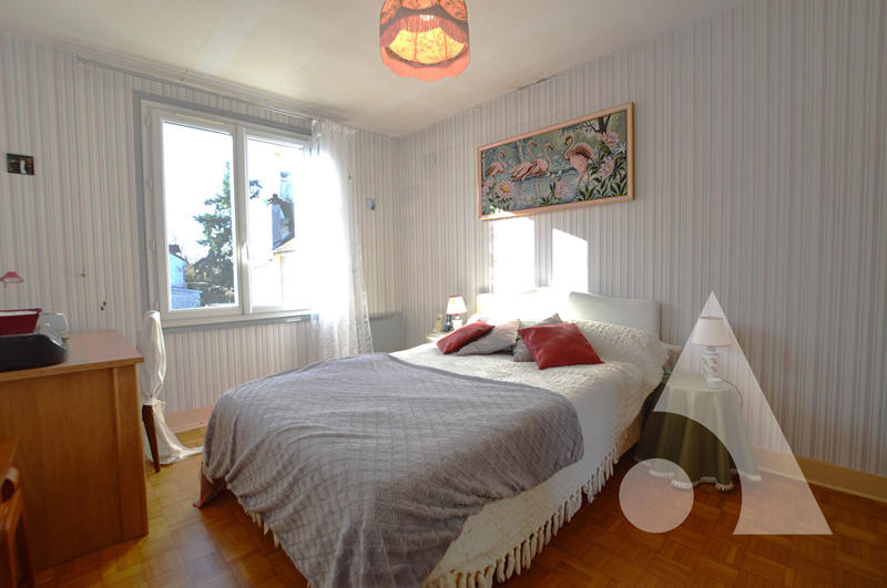 Maison - 74 m² - 5 pièces