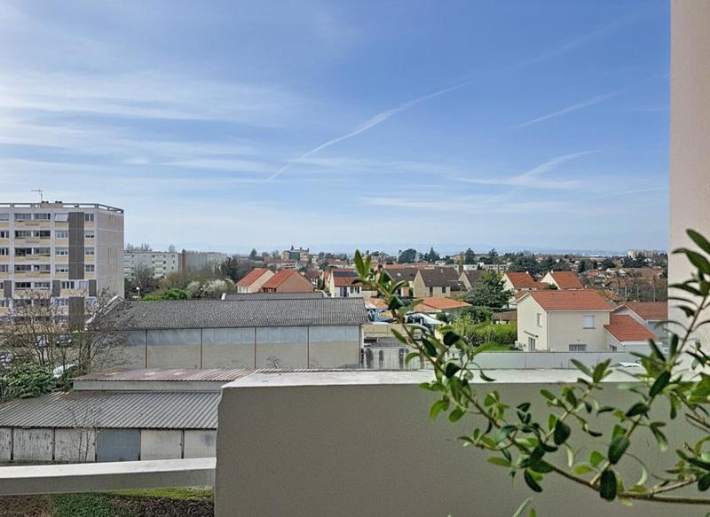 Appartement - 91 m² - 5 pièces