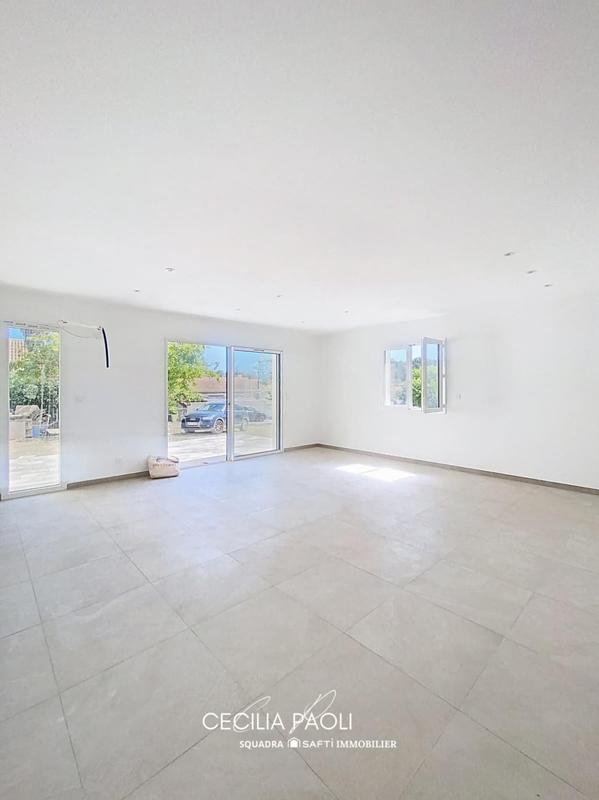 Villa - 150 m² - 6 pièces