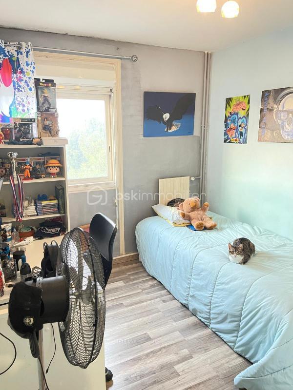 Appartement - 80 m² - 4 pièces