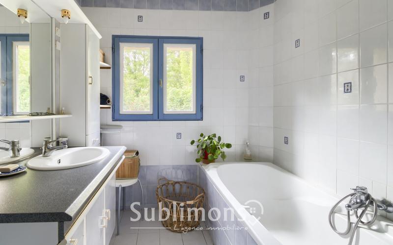 Maison - 153 m² - 6 pièces