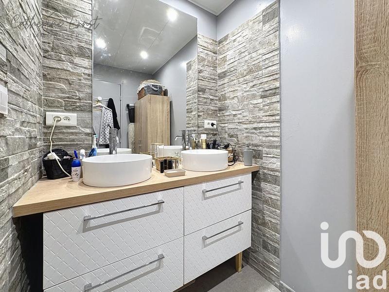 Appartement - 90 m² - 4 pièces