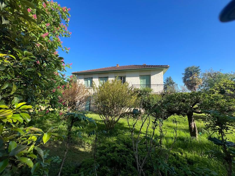 Maison - 135 m² - 7 pièces