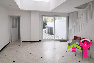 Maison - 107 m² - 4 pièces