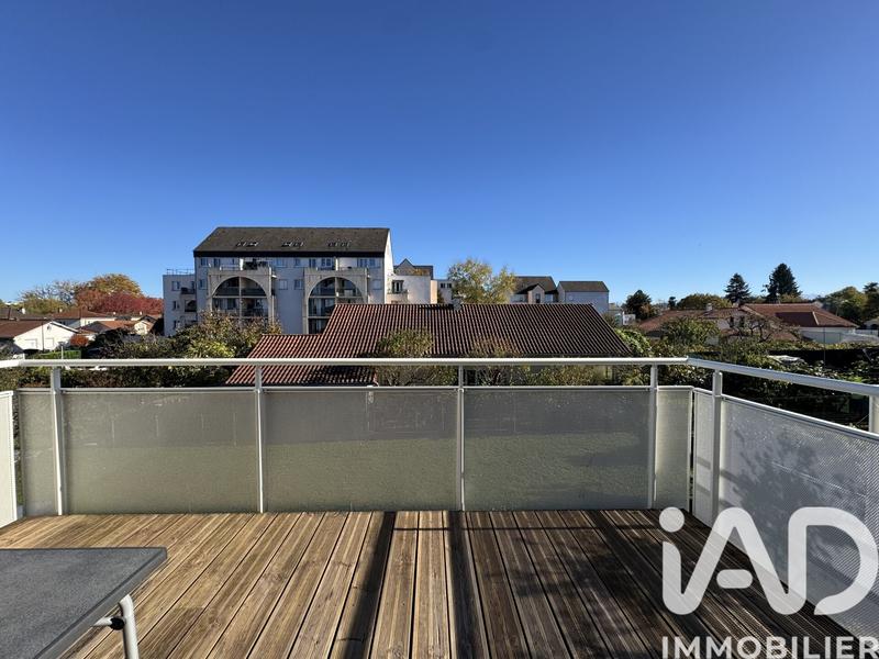 Appartement - 83 m² - 4 pièces