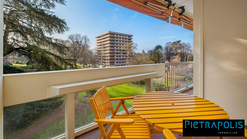 Appartement - 83 m² - 3 pièces