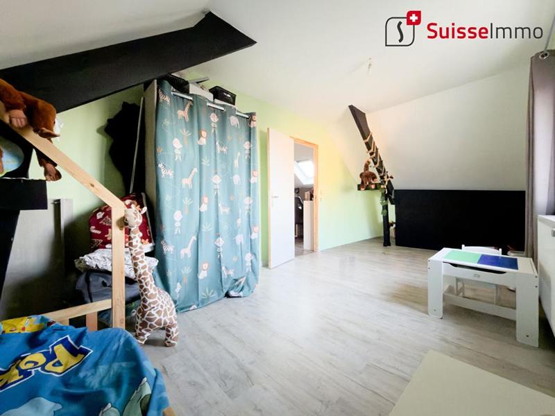 Maison - 97 m² - 5 pièces