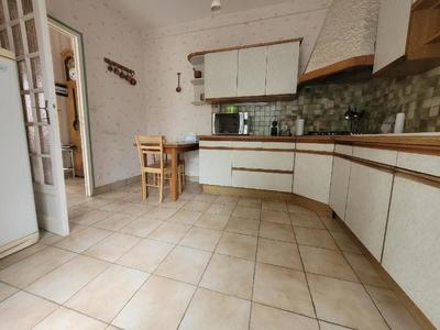 Maison - 111 m² - 5 pièces