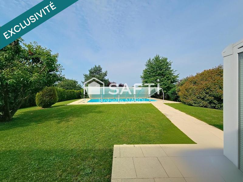 Maison - 176 m² - 7 pièces