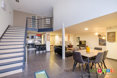 Appartement - 110 m² - 4 pièces