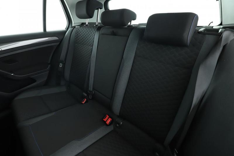 Volkswagen Golf VII 1.5 Tsi Evo BlueMotion Tech Connect Bv6 5p 130 ch