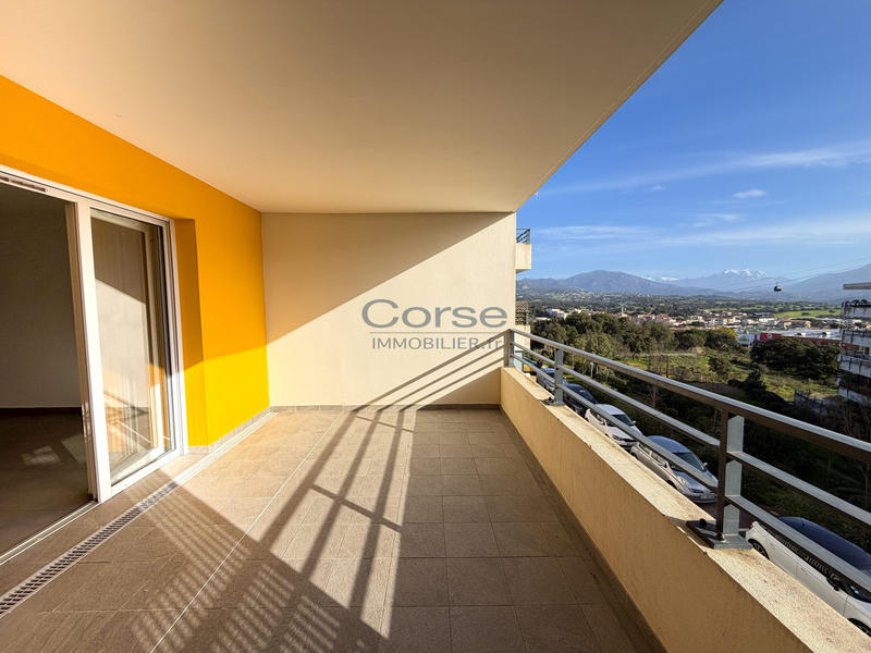 Appartement - 71 m² - 3 pièces