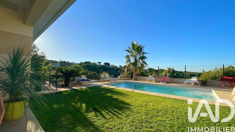 Maison - 130 m² - 5 pièces