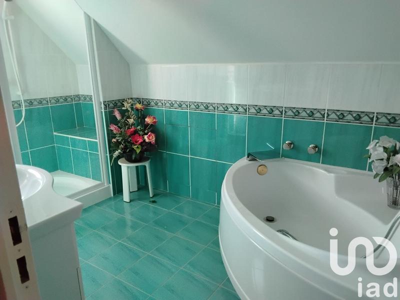 Maison - 122 m² - 5 pièces