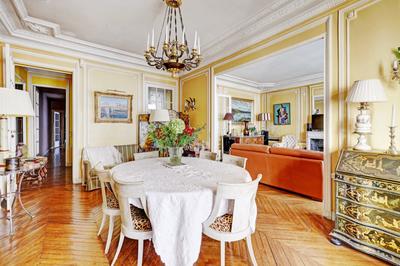 Appartement - 138 m² - 5 pièces