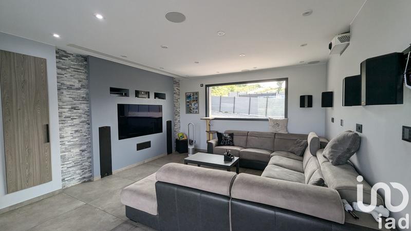 Maison de maîtres - 202 m² - 5 pièces