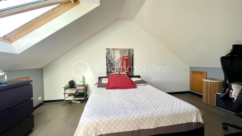 Maison - 96 m² - 5 pièces