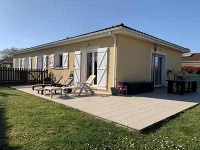 Maison - 109 m² - 4 pièces