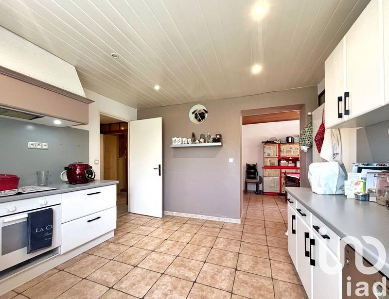 Maison - 150 m² - 9 pièces