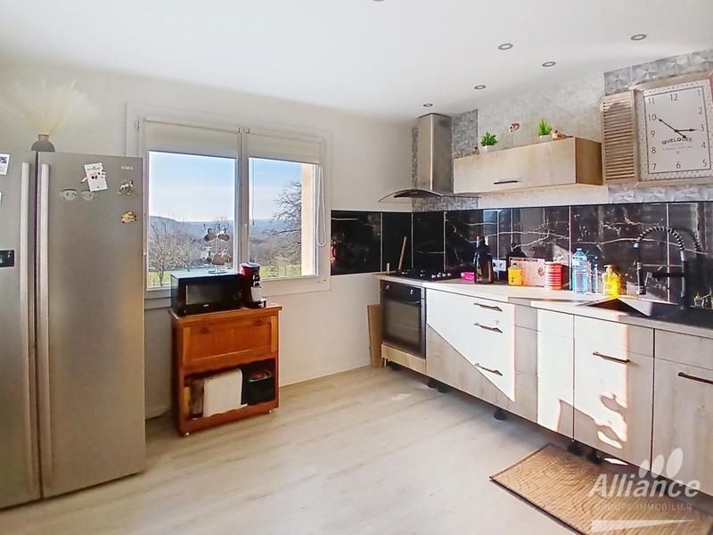 Maison - 115 m² - 6 pièces