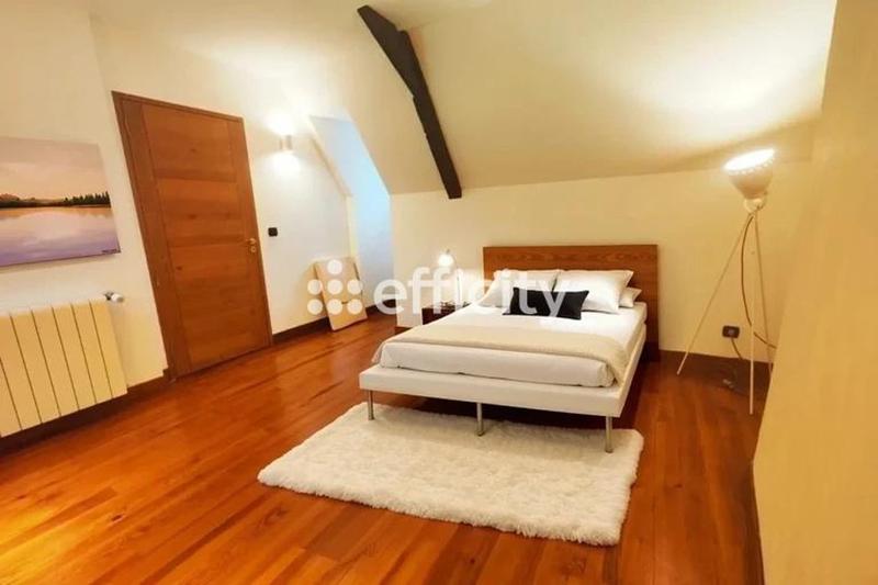 Maison - 170 m² - 5 pièces