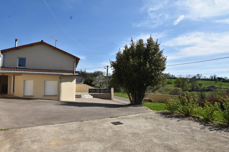 Maison - 158 m² - 6 pièces