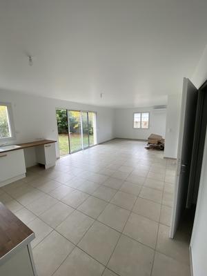 Maison - 89 m² - 4 pièces