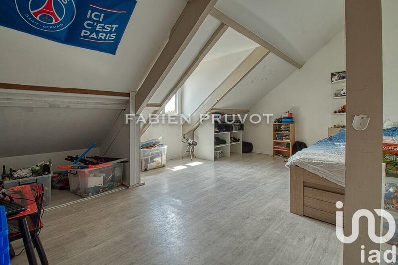 Maison - 158 m² - 8 pièces