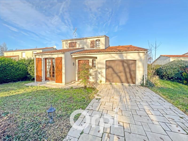 Maison - 111 m² - 5 pièces