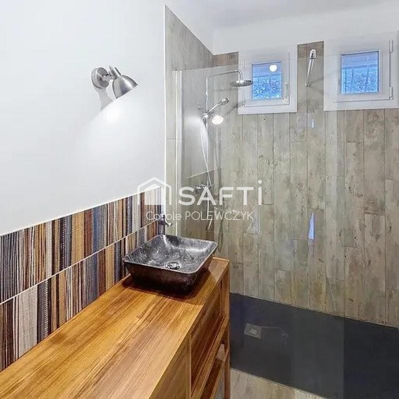 Maison - 160 m² - 6 pièces