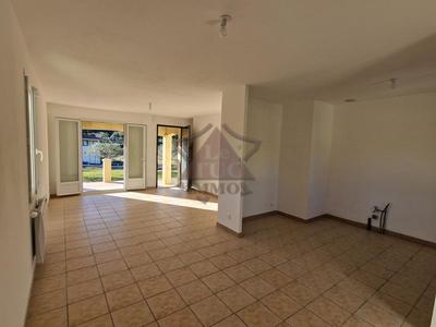 Villa - 73 m² - 5 pièces