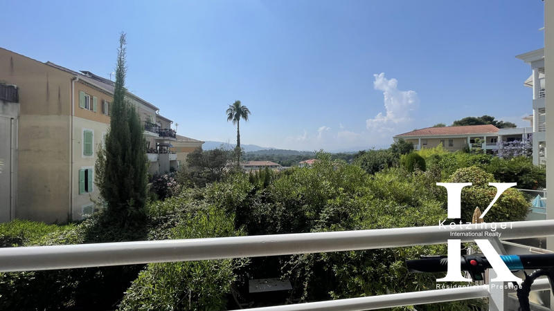 Appartement - 82 m² - 4 pièces