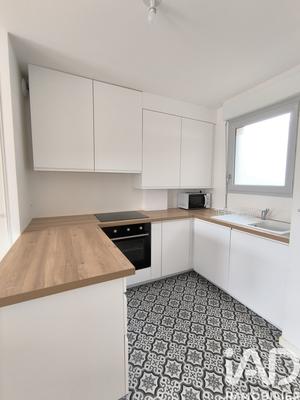 Maison - 77 m² - 4 pièces